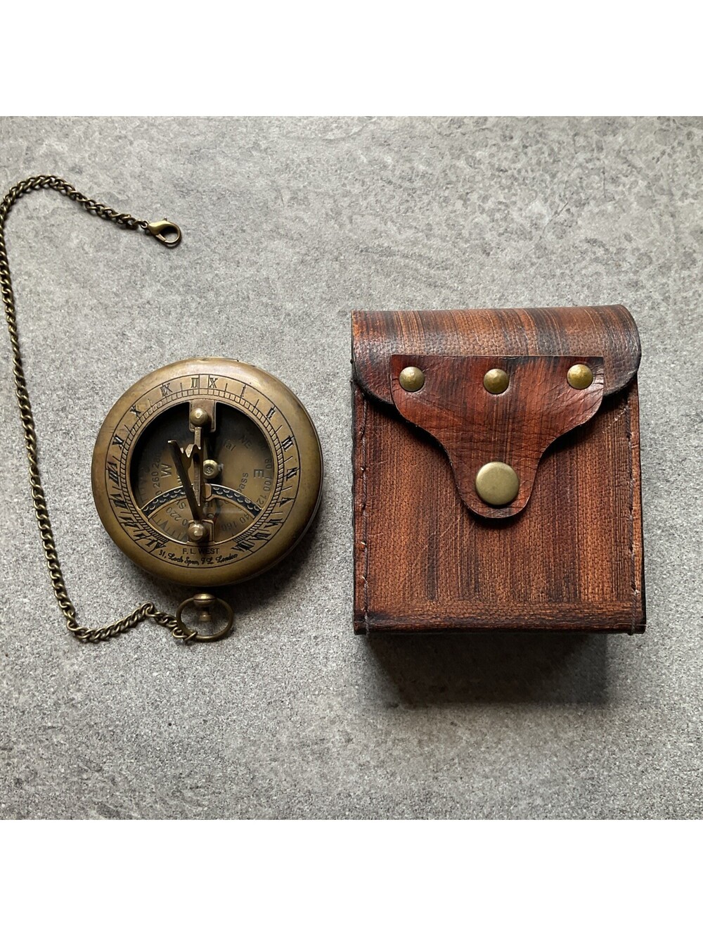 Brass Sundial Compass Push Open Compass Steampunk with Leather Case & Chain A17